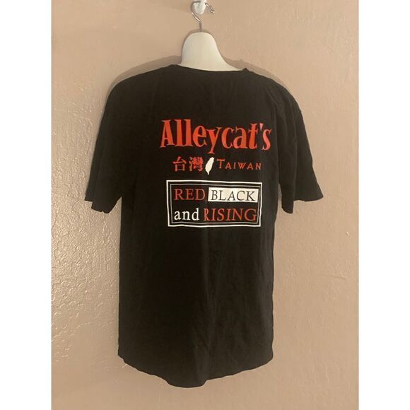 Jiyuan Women’s Black Cat Tournee Du Chat Noir Book T-shirt Small Front Graphic S - Picture 3 of 5